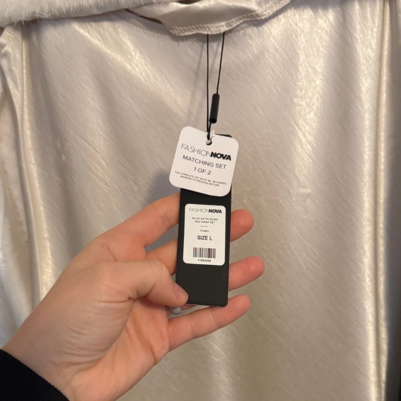 Fashion Nova White Satin Wedding Dress - Picture 7 of 8